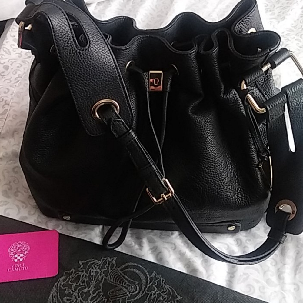 VINCE CAMUTO Bag